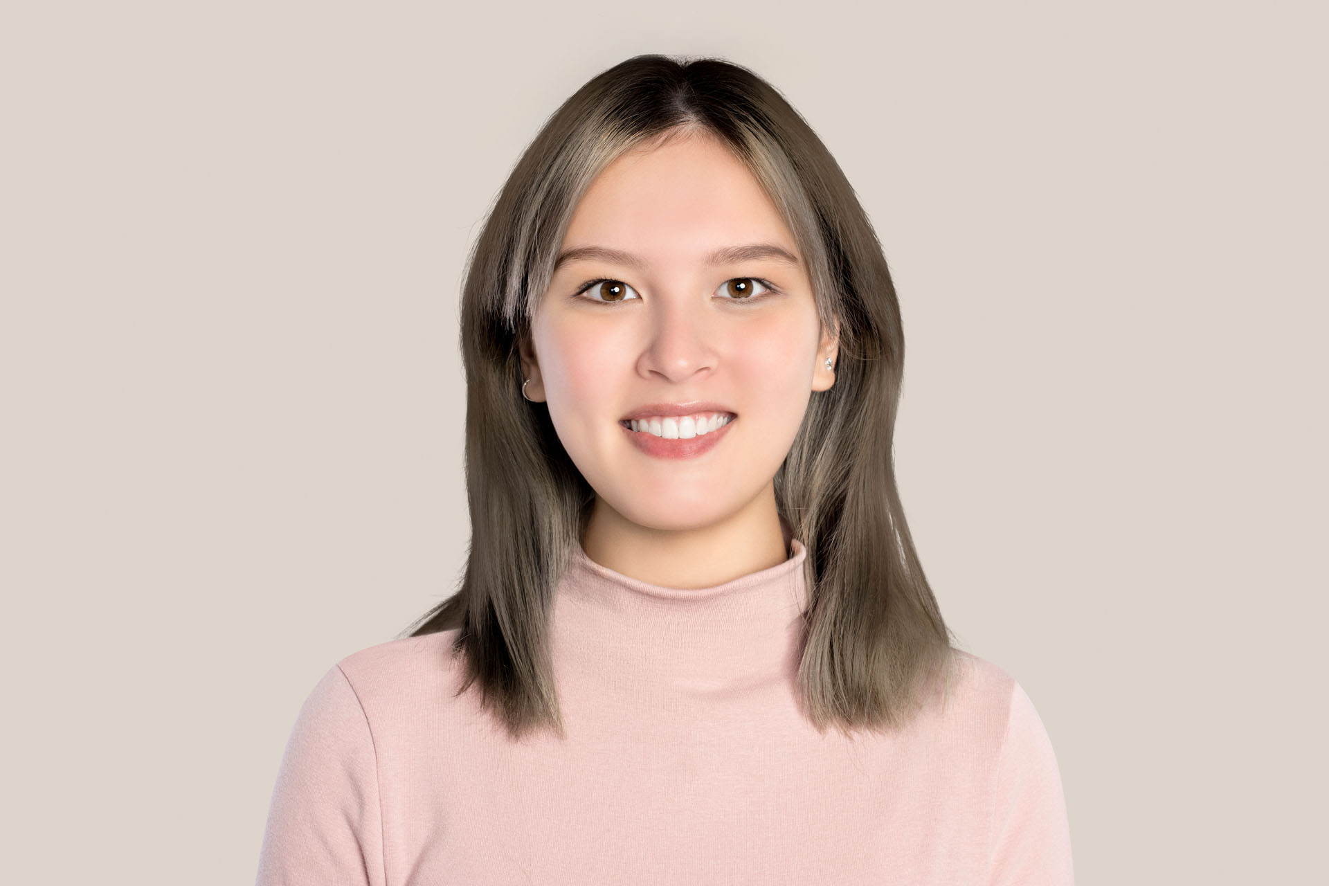 レタッチ後の人物写真